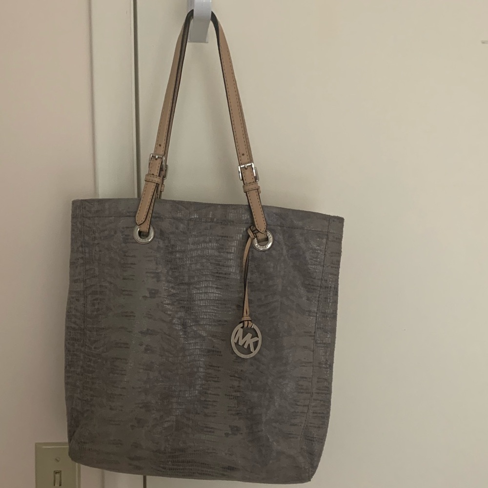 Beautiful Snakeskin Michael Kors Tote